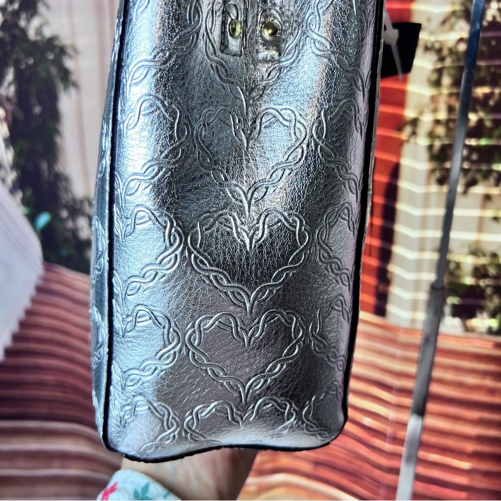 NWT Betsey Johnson Shop Around The Clock Tote, Silver, Heart Logo, Crossbody - Picture 10 of 16